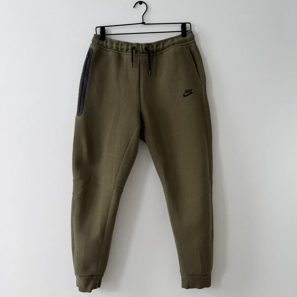 Nike Sportswear Tech Fleece Jogger Pants Boys XL Olive Green FD3287-223